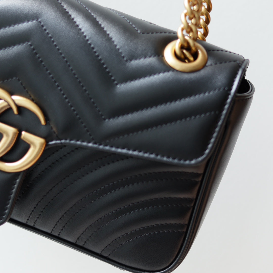 GG Marmont Matelassé Small Shoulder Bag – Classic Black