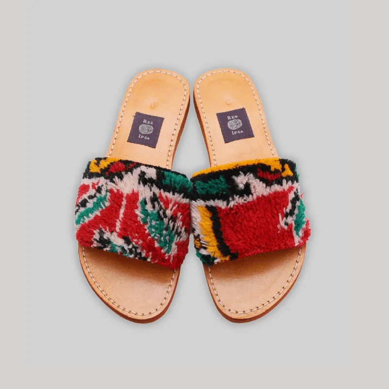Fashion Classic Rug Sandal Size 9