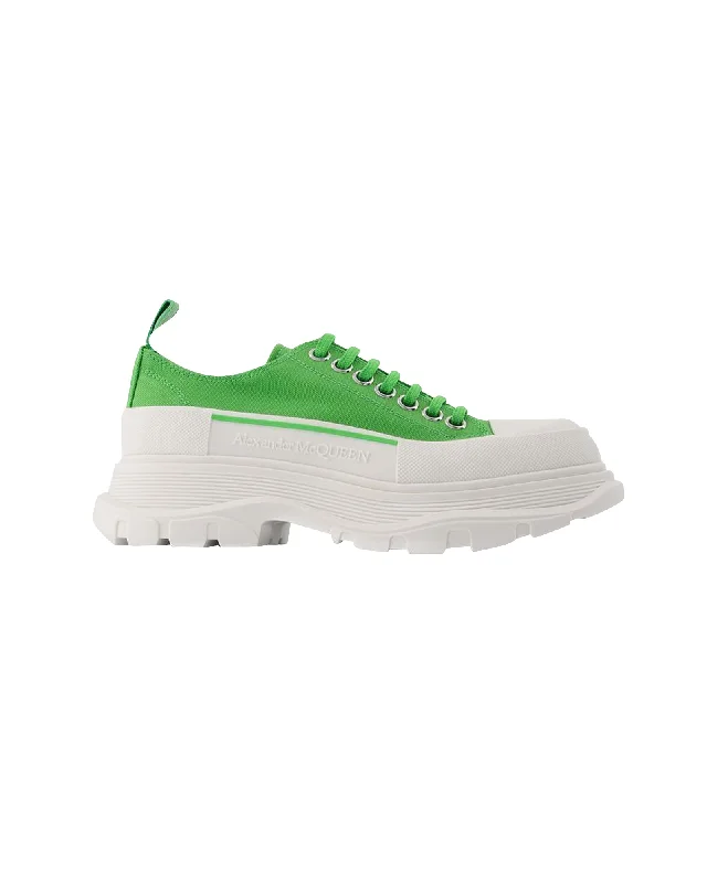 Minimal Classic Tread Sneakers in White/Silver Leather