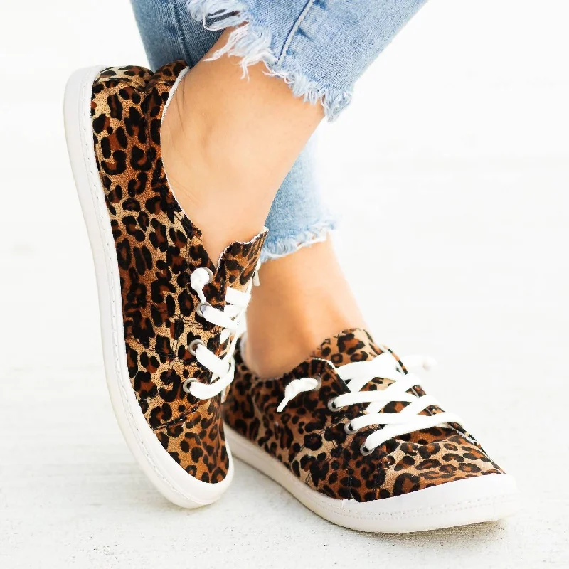 Sports Trend Leopard Print Lace Up Sneaker In Multi