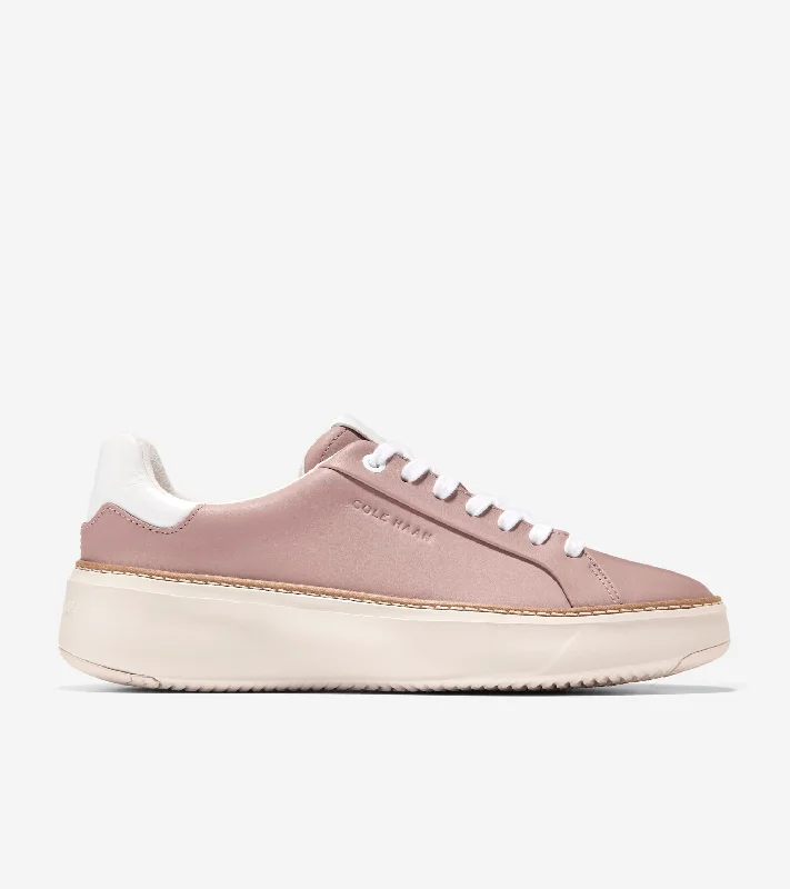 Fashion Innovation Women's GrandPrø Topspin Sneaker