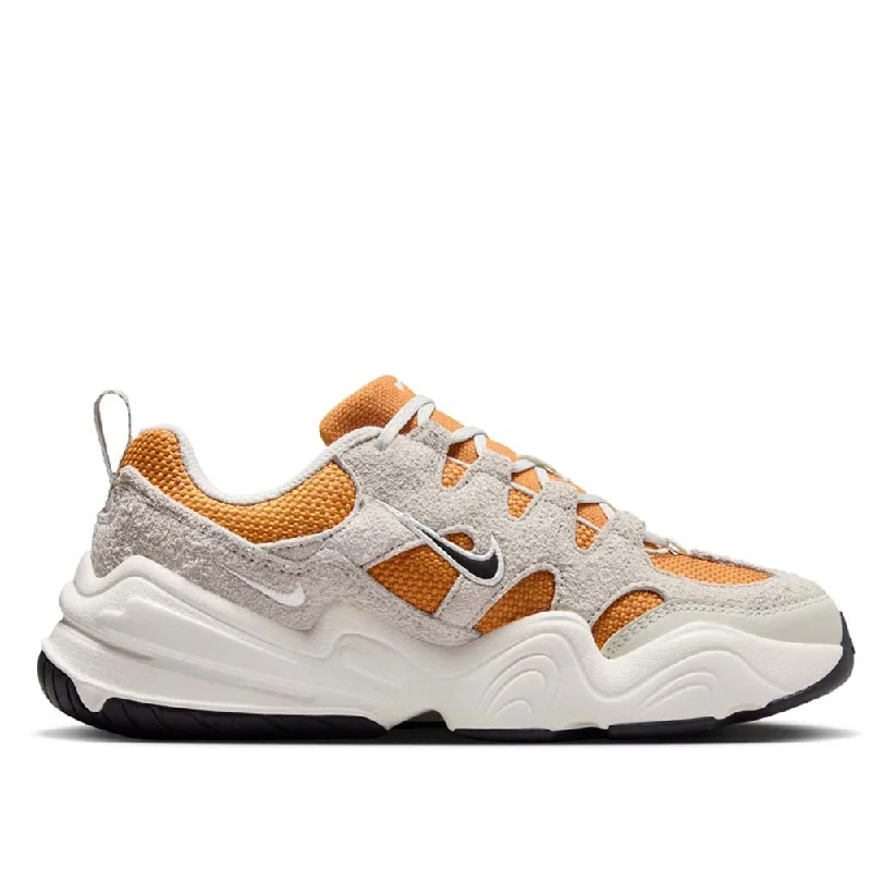 Cute Design Nike Women's Tech Hera Shoes