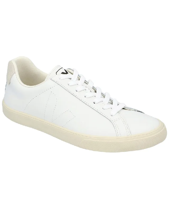 Exquisite Embroidery VEJA Esplar Leather Sneaker