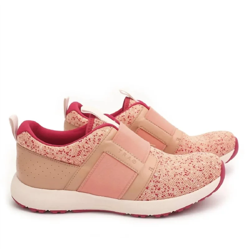Classic Items Women's Volition Sneakers In Peach