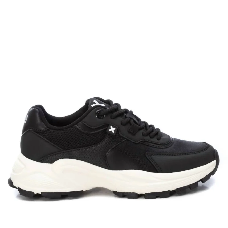 Fashion Wear Women's Trainer Sneakers In Black