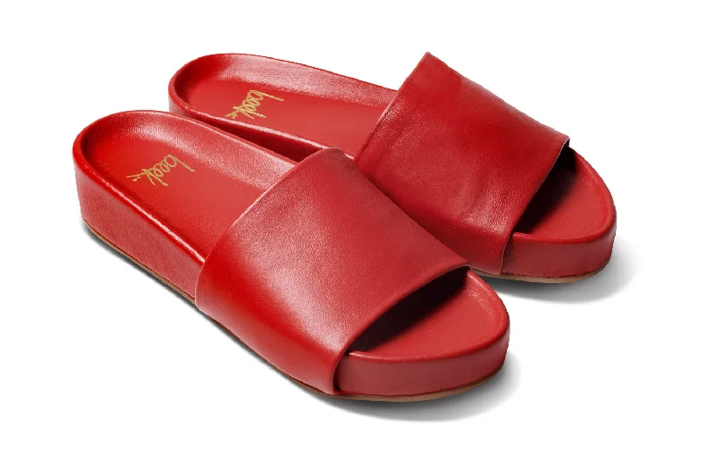 Classic Style PELICAN - Red