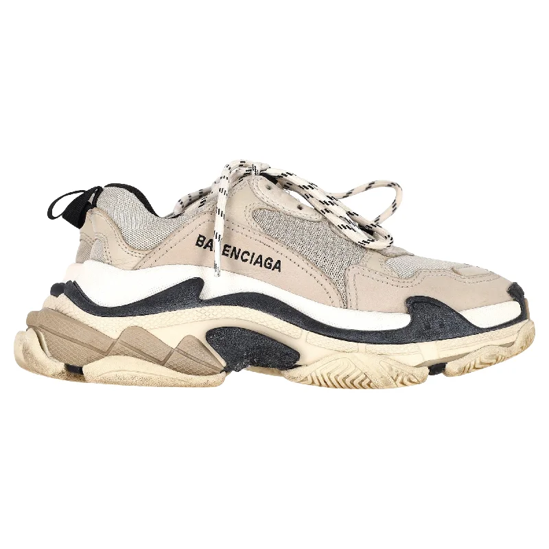 Personalized Wear Balenciaga Clear Sole Triple S Sneakers in Beige Polyester