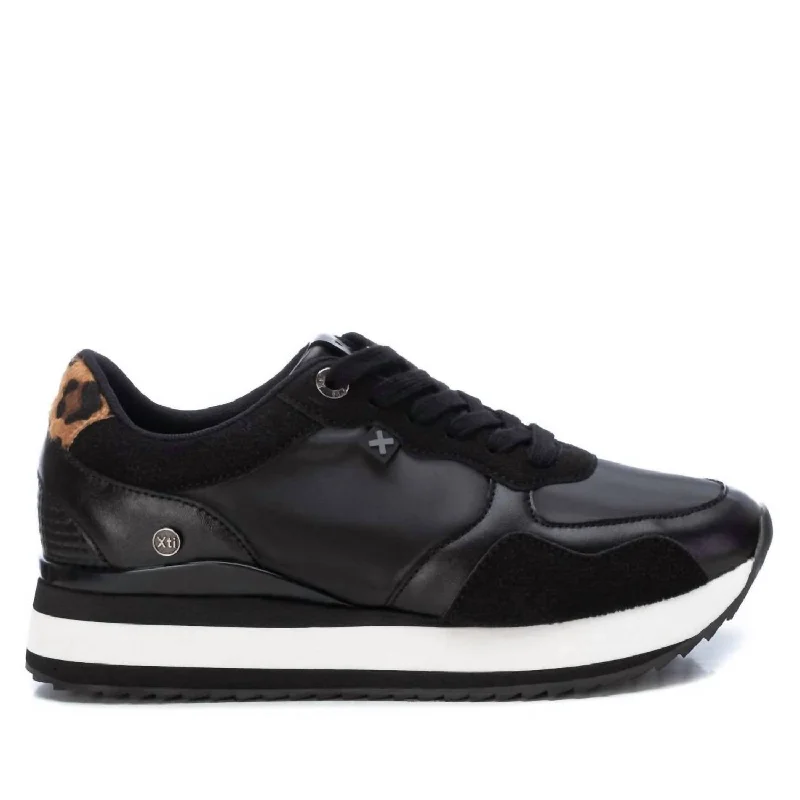 Celebrity Style Women's Lace-Up Sneakers In Black