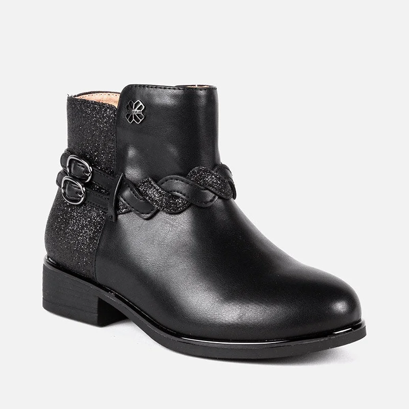 Tropical Style 46841 Glitter ankle boots with braid