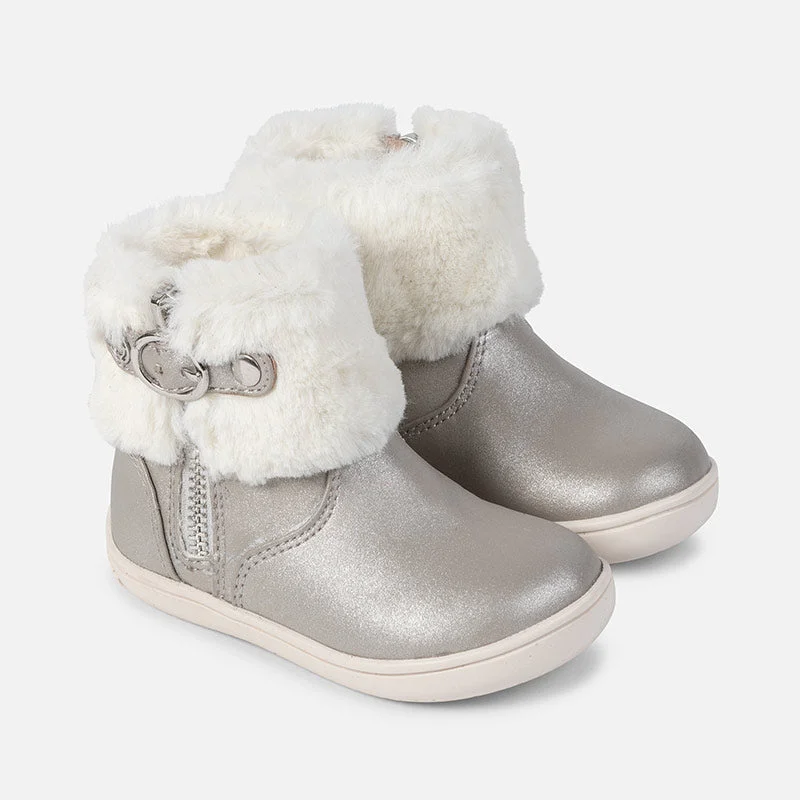 Exquisite Design 42832 Faux fur lined ankle boots