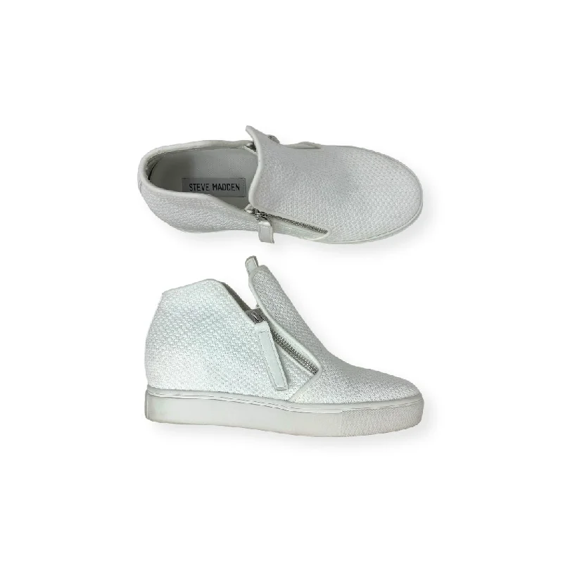 Celebrity Style White Shoes Heels Block Steve Madden, Size 7.5