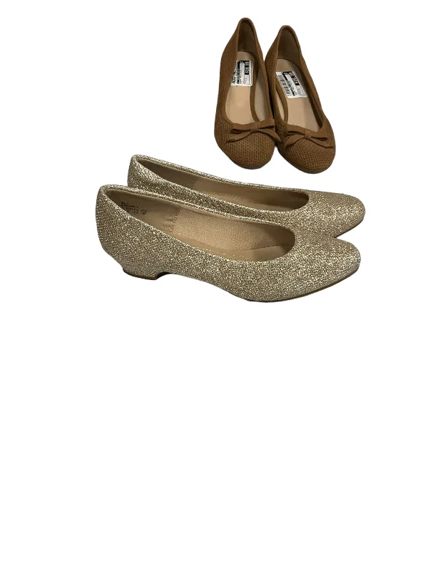 Comfortable Fashion Gold Shoes Heels Block Clothes Mentor, Size 6.5