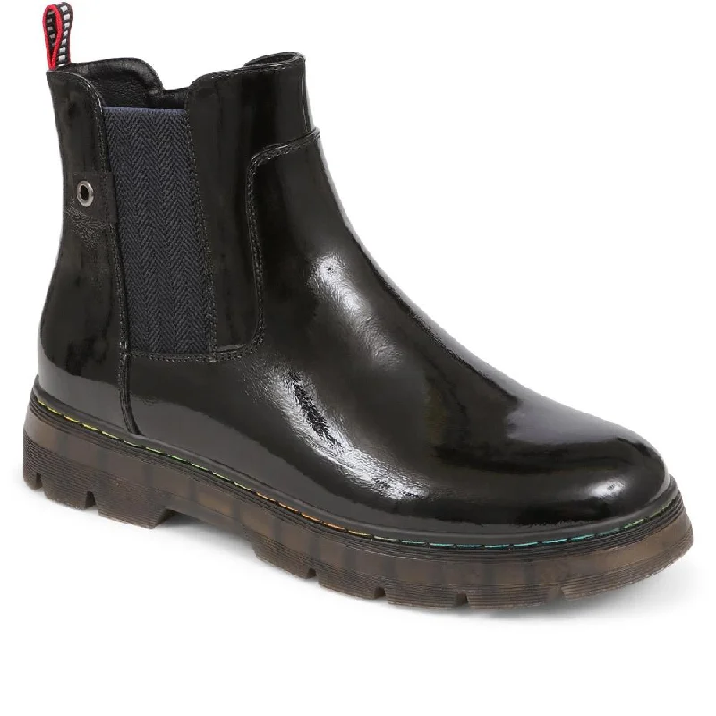 Simple Design Casual Chelsea Boots - WOIL38009 / 324 131