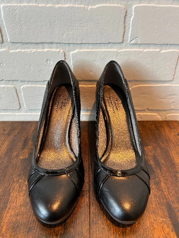 Elegant Design Shoes Heels Block By Life Stride  Size: 6.5