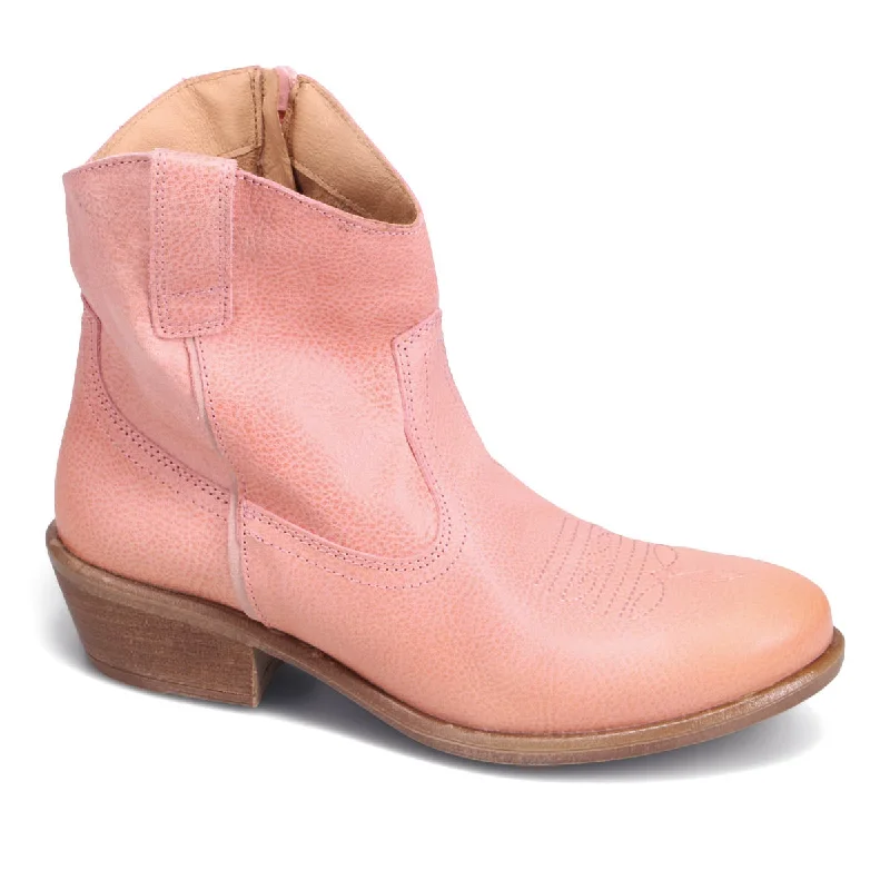 Free And Comfortable Carlitos Ankle Boot