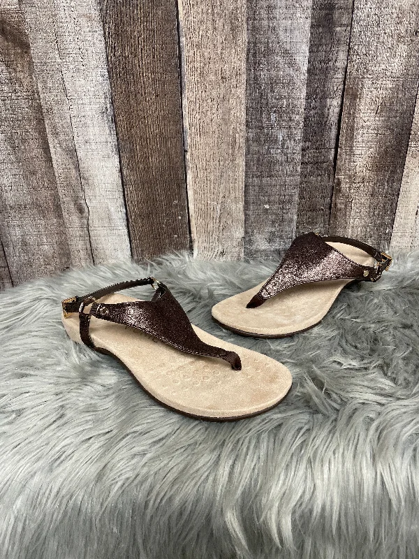 Luxury Fashion Brown Shoes Heels Block Franco Sarto, Size 8