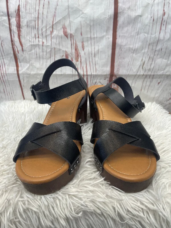 Comfortable Series Shoes Heels Block By Torrid  Size: 10.5
