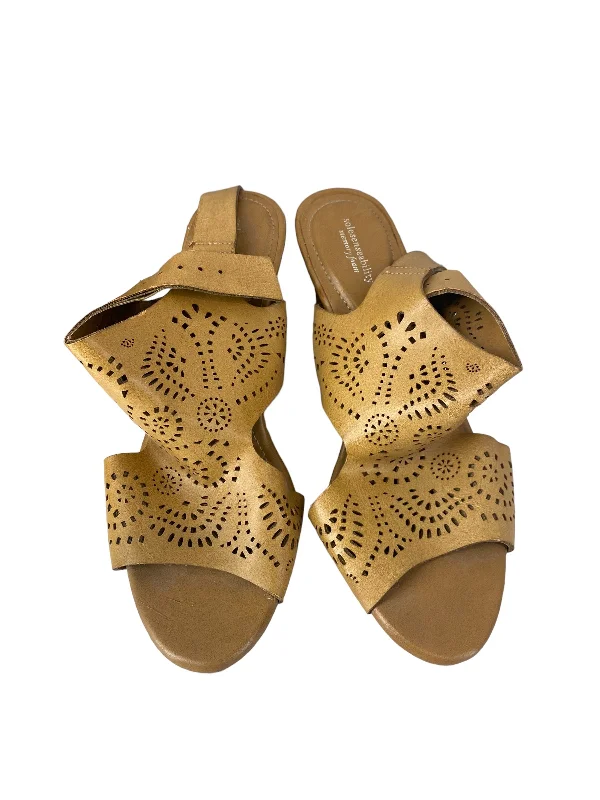 Printed Patterns Brown Shoes Heels Block Clothes Mentor, Size 5.5