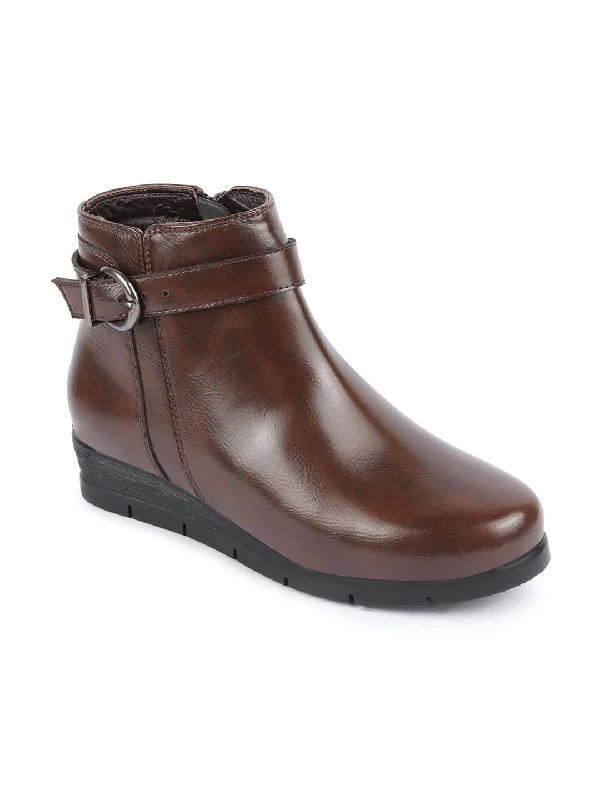 Classic Style Women Brown High Ankle Broad Feet Side Zipper Closure Casual Buckle Boots