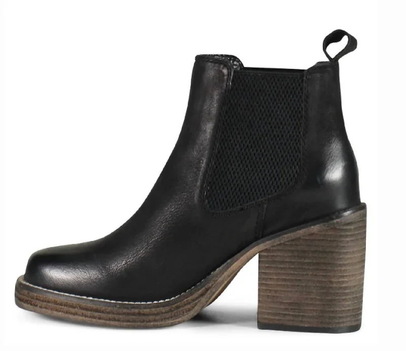 Fashion Innovation Women's Ser Eeta Boots In Black Nubuck