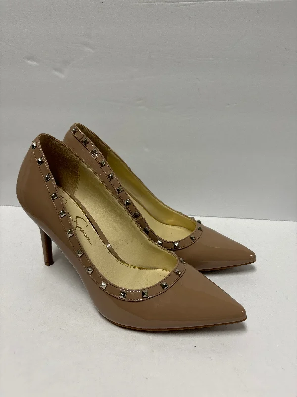 Unique Fashion Beige Shoes Heels Stiletto Jessica Simpson, Size 9