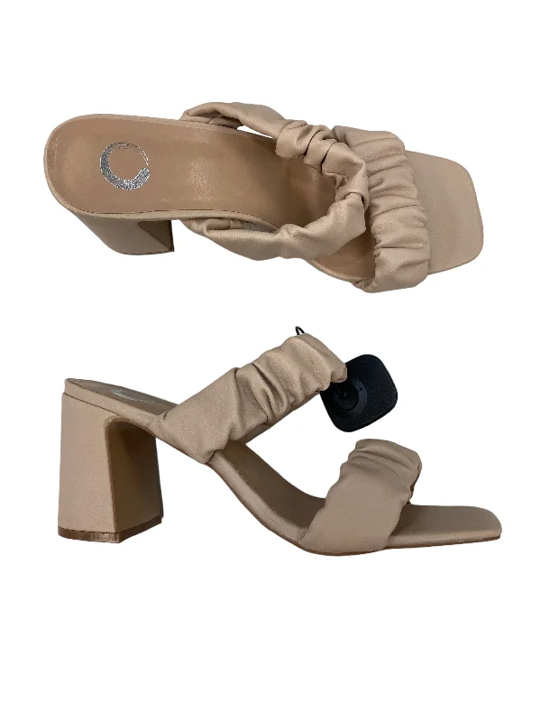 Romantic Data Shoes Heels Block By Journee  Size: 10