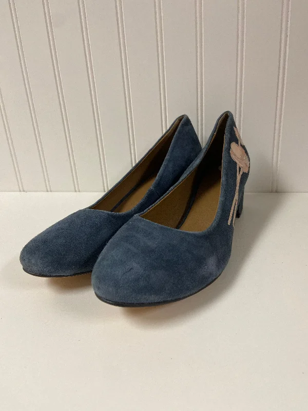 Editorial Design Blue Shoes Heels Block Clothes Mentor, Size 10