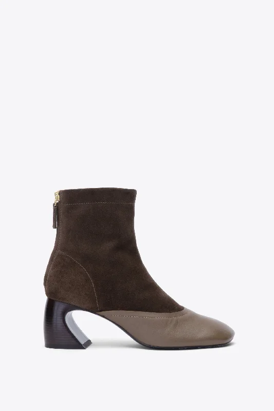 Luxury Classic ID Soft Boot