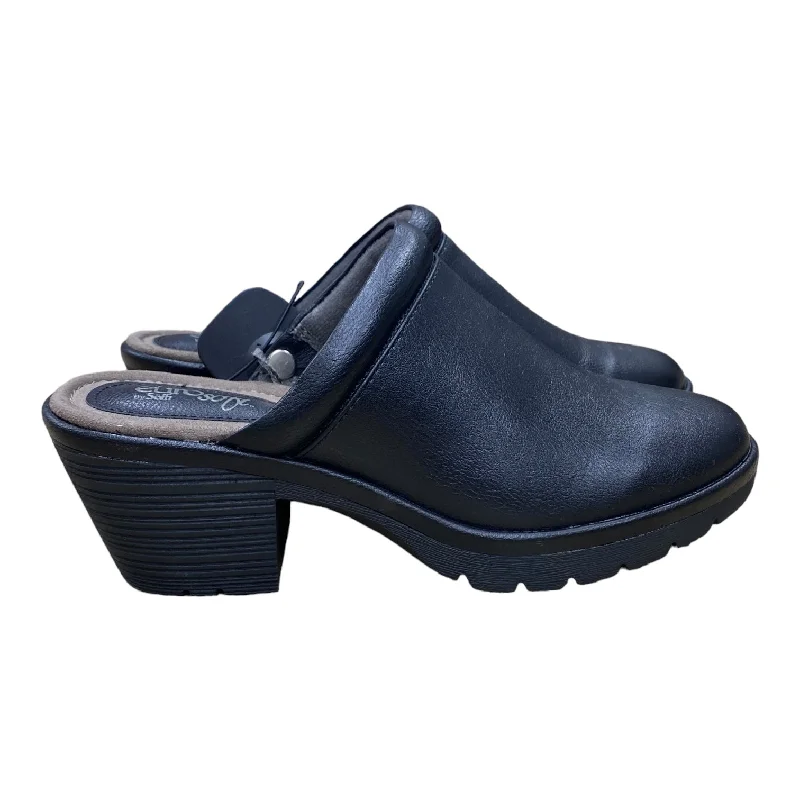 Trendy Items Black Shoes Heels Block Sofft, Size 8
