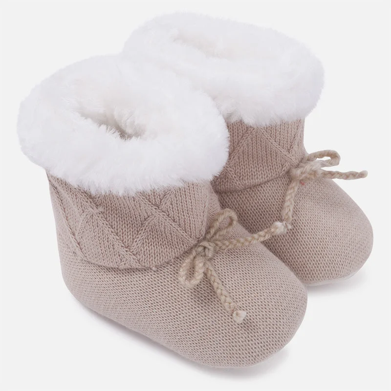 Must-have For Autumn And Winter 9626 Baby knit pram boots with faux fur