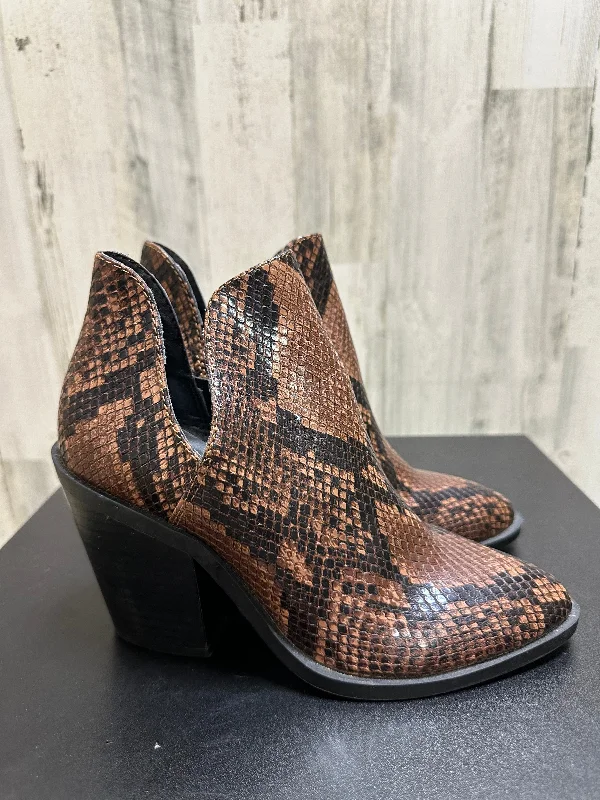 Classic Items Brown Shoes Heels Block Steve Madden, Size 7