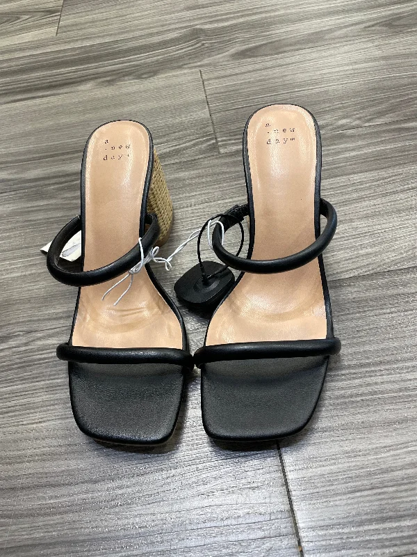 Fashion Design Black Shoes Heels Block A New Day, Size 8