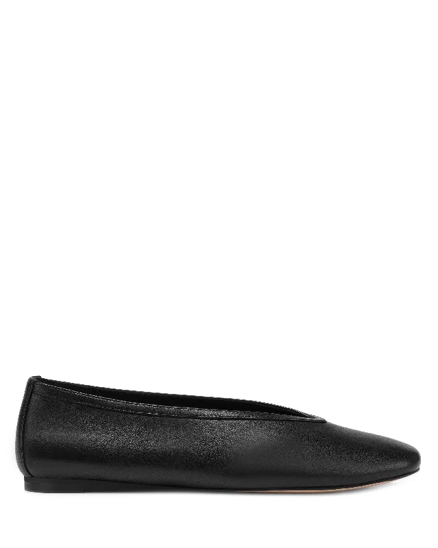 Versatile Itinerary Lane Black Soft Leather
