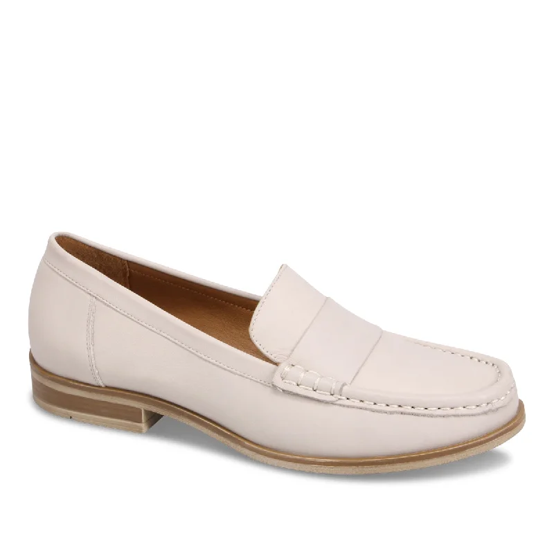 Luxury Fashion Issy Loafer