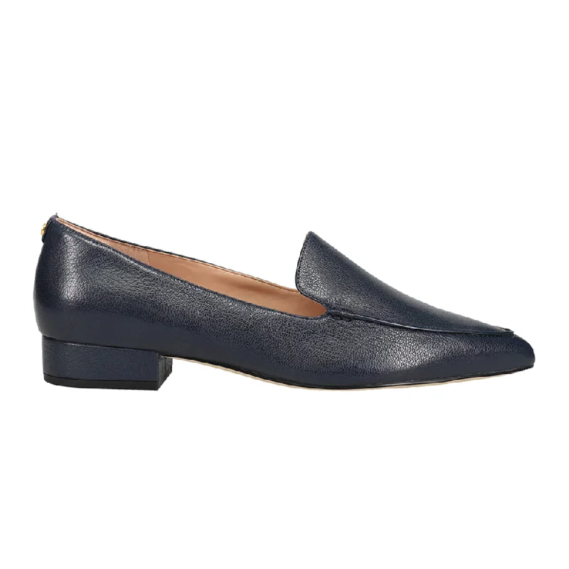 Free And Comfortable Vivian Slip On Flats