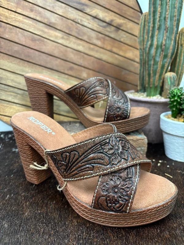 High-quality Design Roper Women's Cognac Tooled Leather Open Toe Sandal 0946-3211
