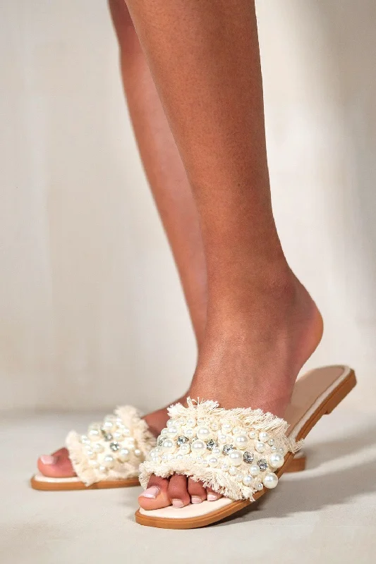Fresh And Capable MILANI PEARL AND DIAMANTE EMBELLISHED FLAT SLIDER SANDAL IN IVORY CREAM Fresh And Capable MILANI PEARL AND DIAMANTE EMBELLISHED FLAT SLIDER SANDAL IN IVORY CREAM