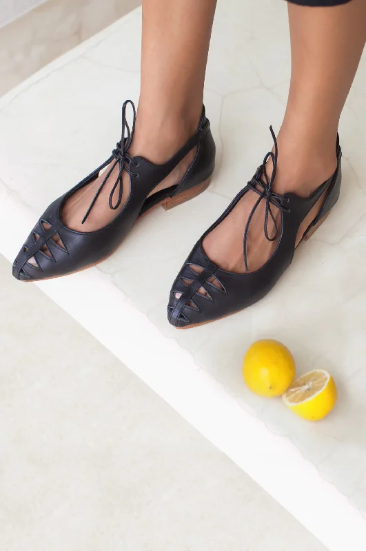 Versatile Items Eden Pointy Toe Ballet Flats