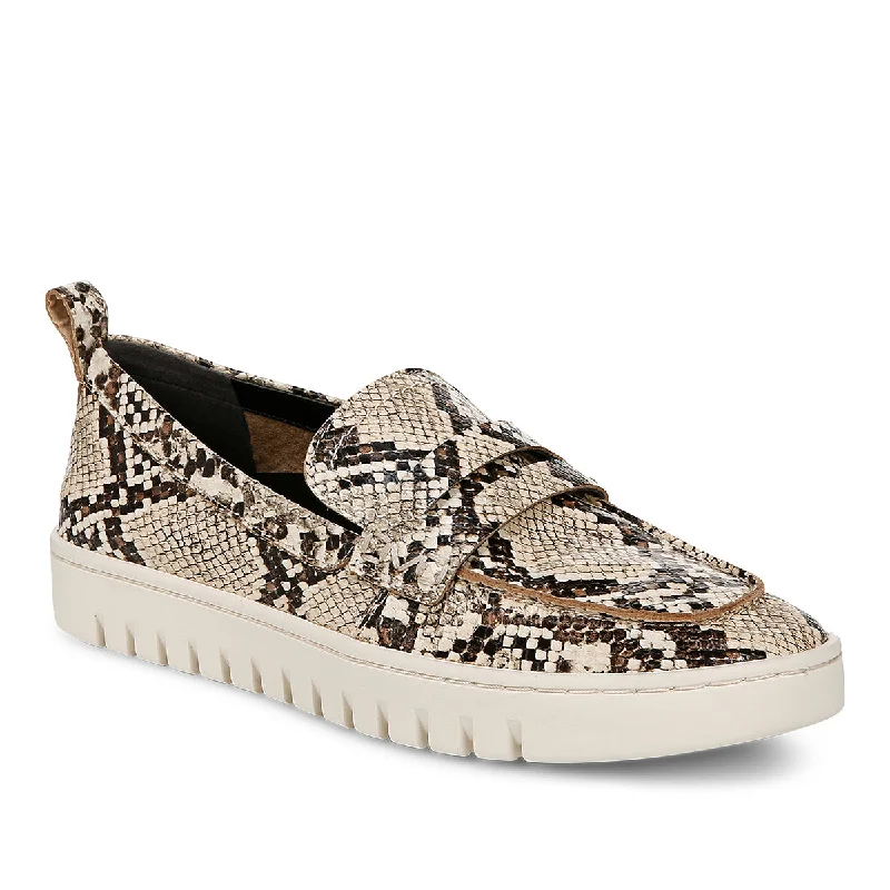 Classic Items Uptown Loafer III