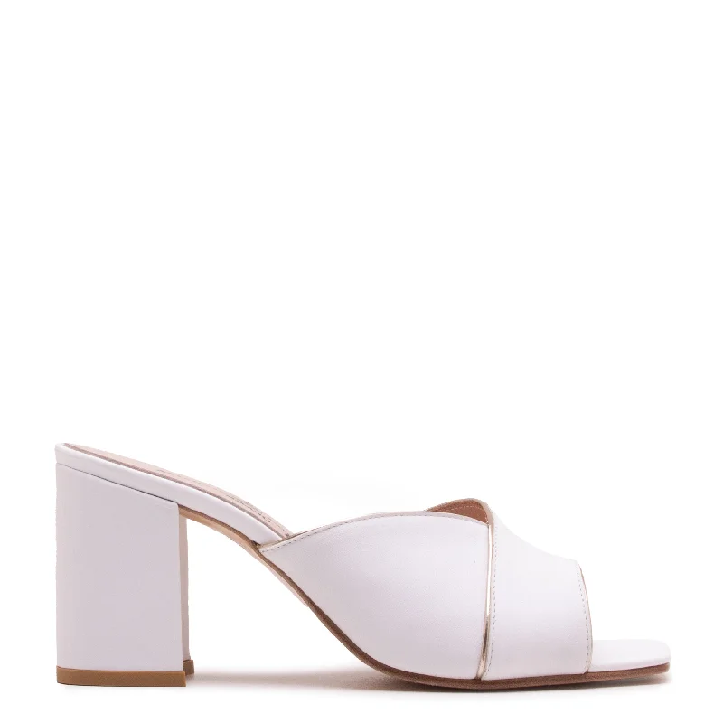 Leather White