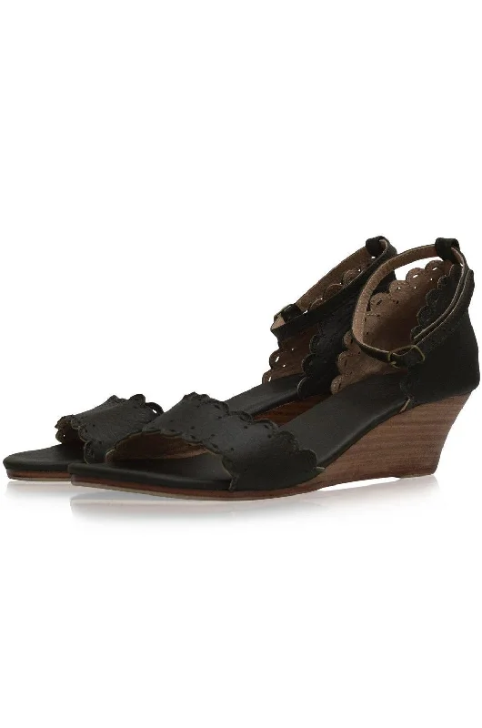 Fashionable In The Times Dreamland Leather Wedges
