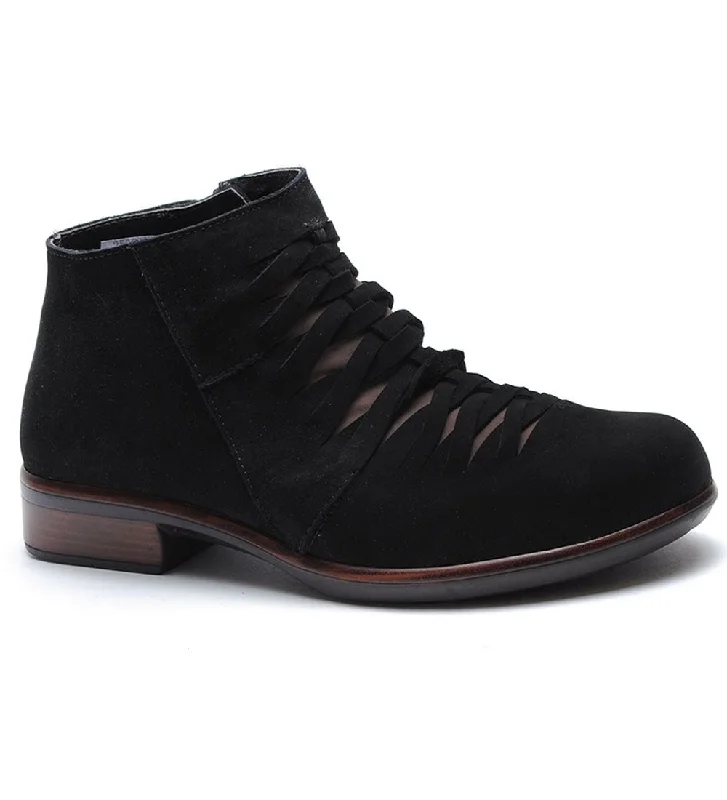 Practical Style Leveche
